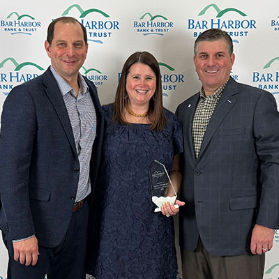 Lauren Mersereau receives the 2025 Emerging Leader Award